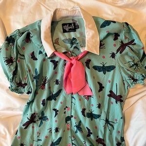 Fun bright insect w pink bow